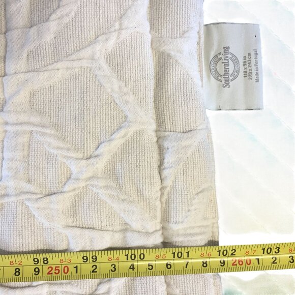 Luxury Queen Quilt Cotton & Linen Taupe & Cream 102" X 91" Portugal - Picture 7 of 7